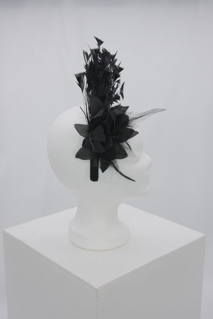 Fascinator "black flower"