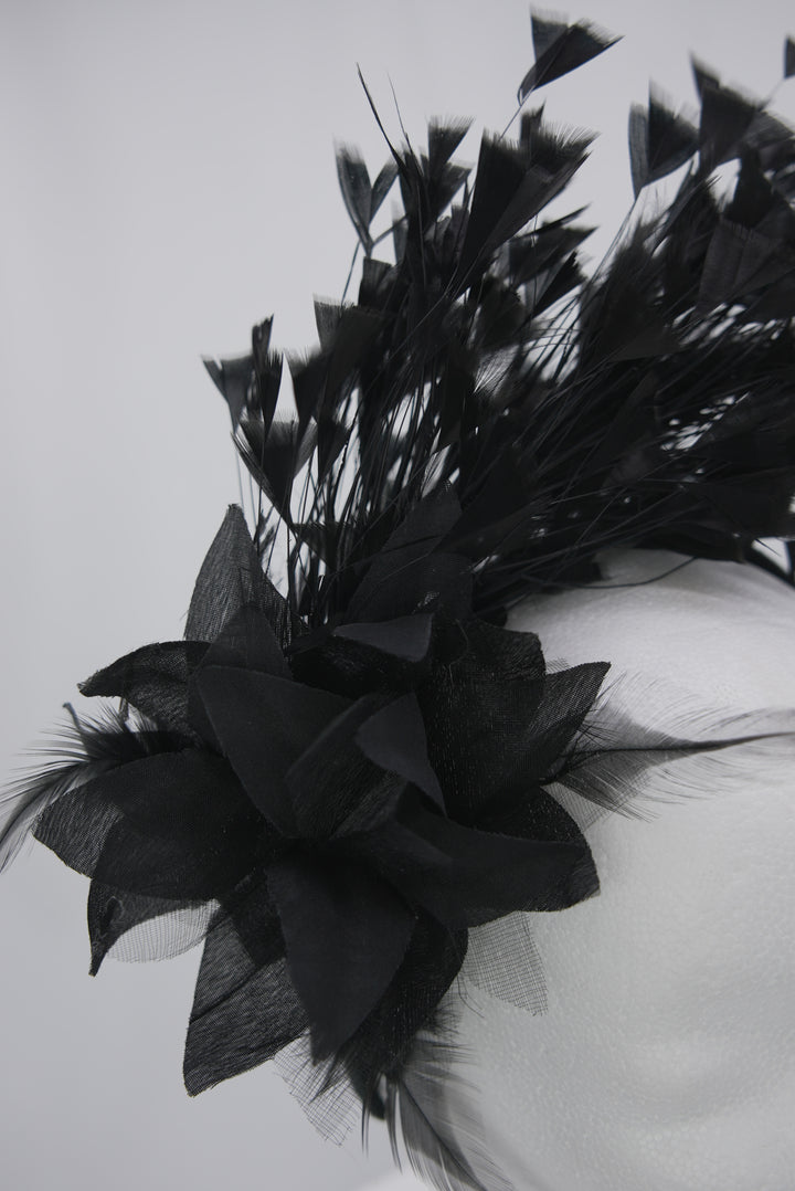 Fascinator "black flower"