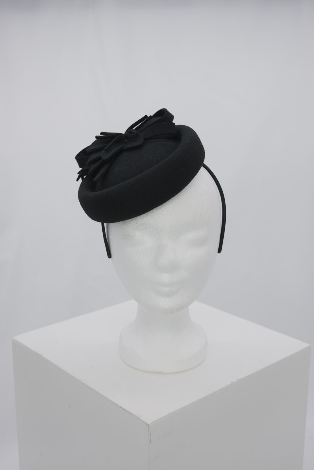 Fascinator "Stoff schwarz"