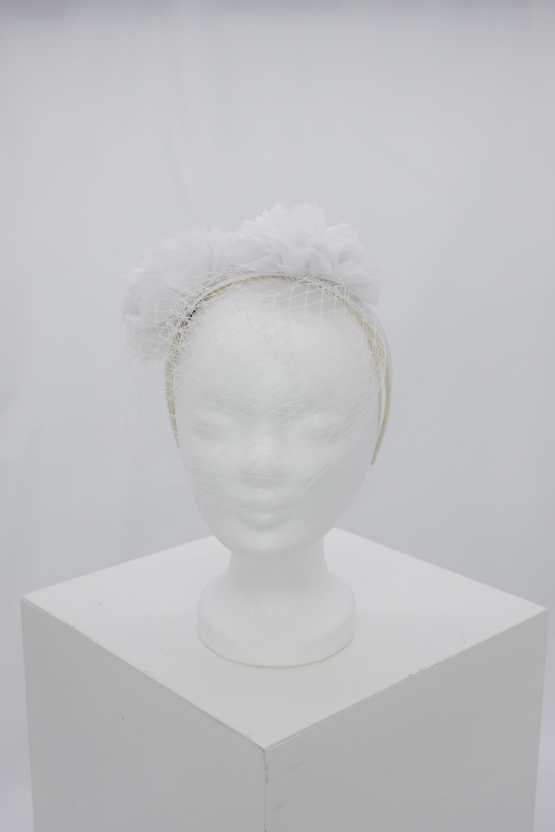 Fascinator "Flower White"